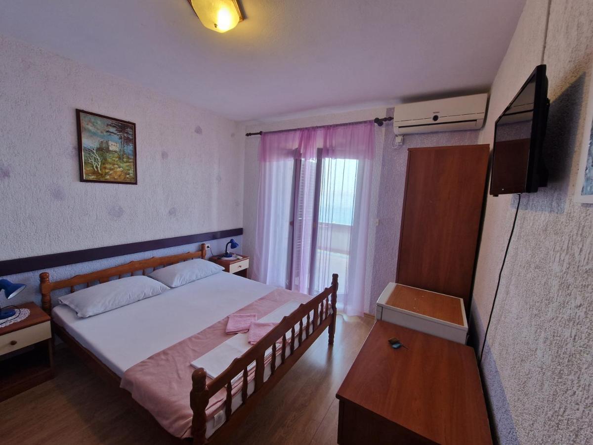 Rooms Anita Sibinj Sibinj Krmpotski Εξωτερικό φωτογραφία